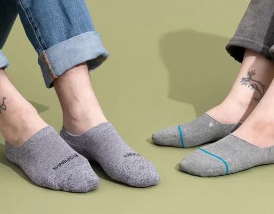 white nike socks