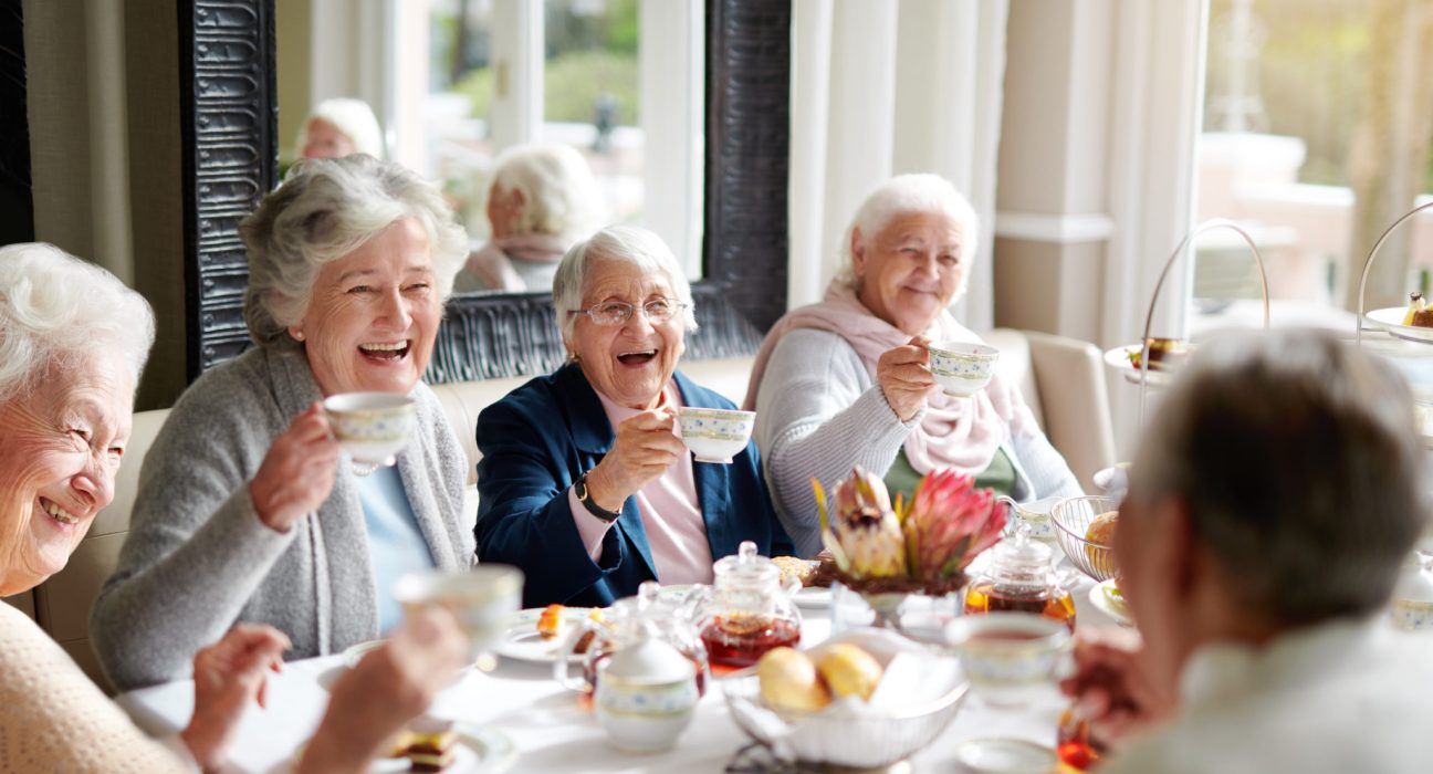 Maintaining a Healthy Lifestyle in Assisted Living Communities