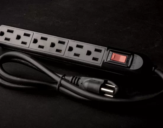 How To Choose the Right Extension Cord for Your Needs