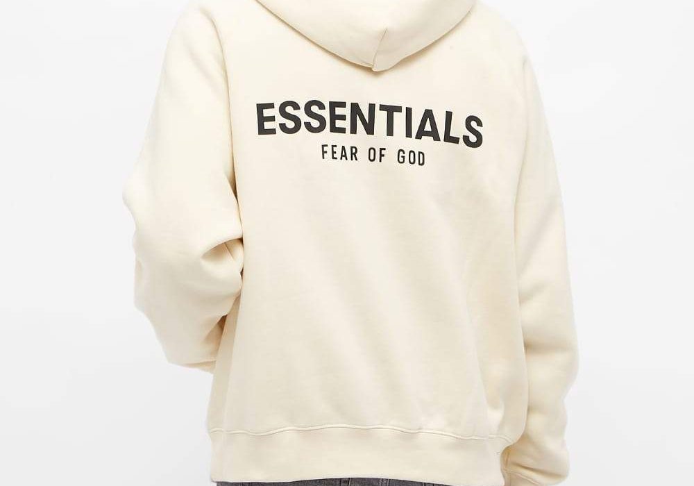 Why People Love To Wear Essentials Hoody​ In Winter