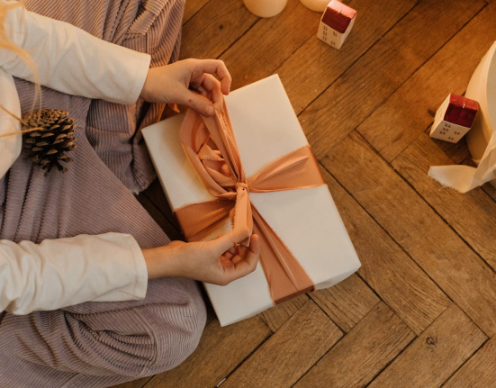 How Unboxing Videos Drive Brand Engagement