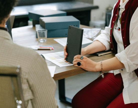 Email Marketing Ideas to Shake Your Business Up! cleverscale.com