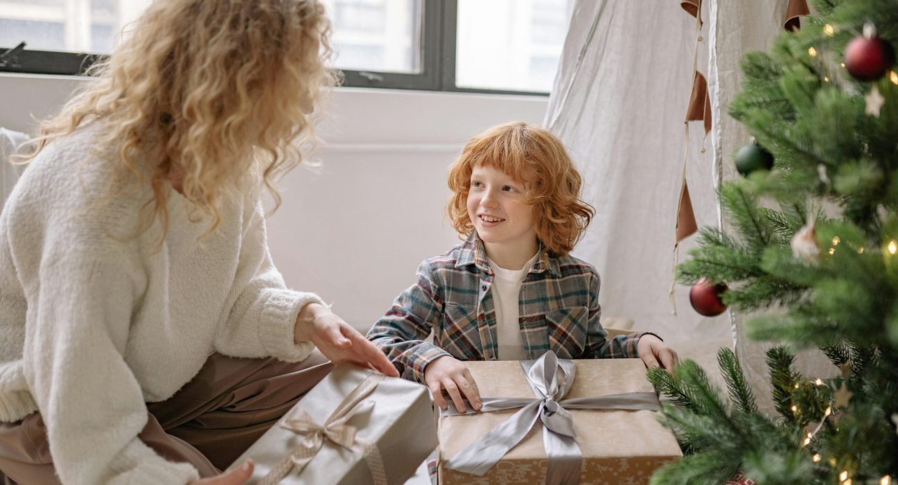 look what momfound give away