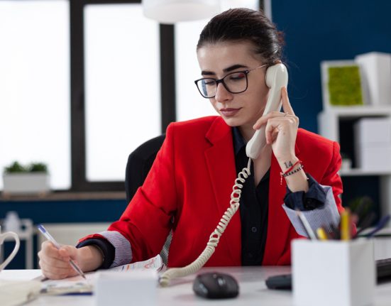 contact designmode24 com