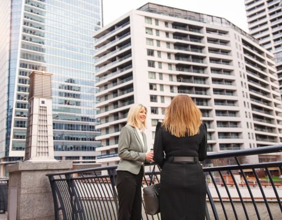 Realtors in Marina del Rey