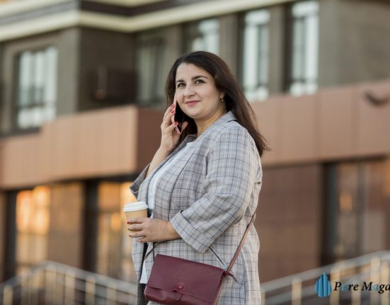 What Is Business Casual Woman