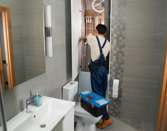 Shower Screen