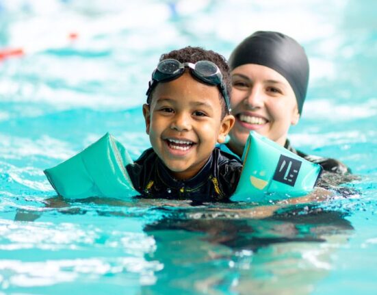 kids long sleeve wetsuit