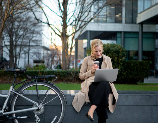 Commuter-Friendly Living