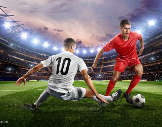 Youth Liverpool kits