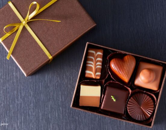 Candy Geek 8lb Chocolate Fun Size Bulk Candy Box