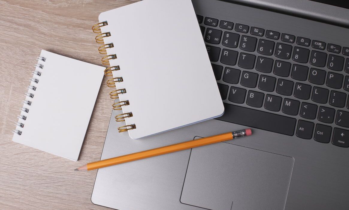 freelance book marketer 2026