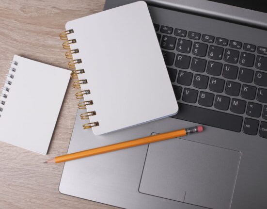 freelance book marketer 2026