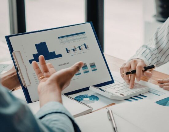 scheduled data report delivery platforms