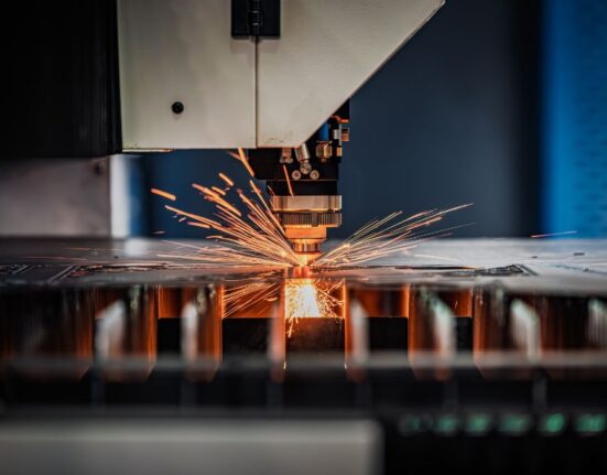 Fibre Optic Laser Cutting Machine