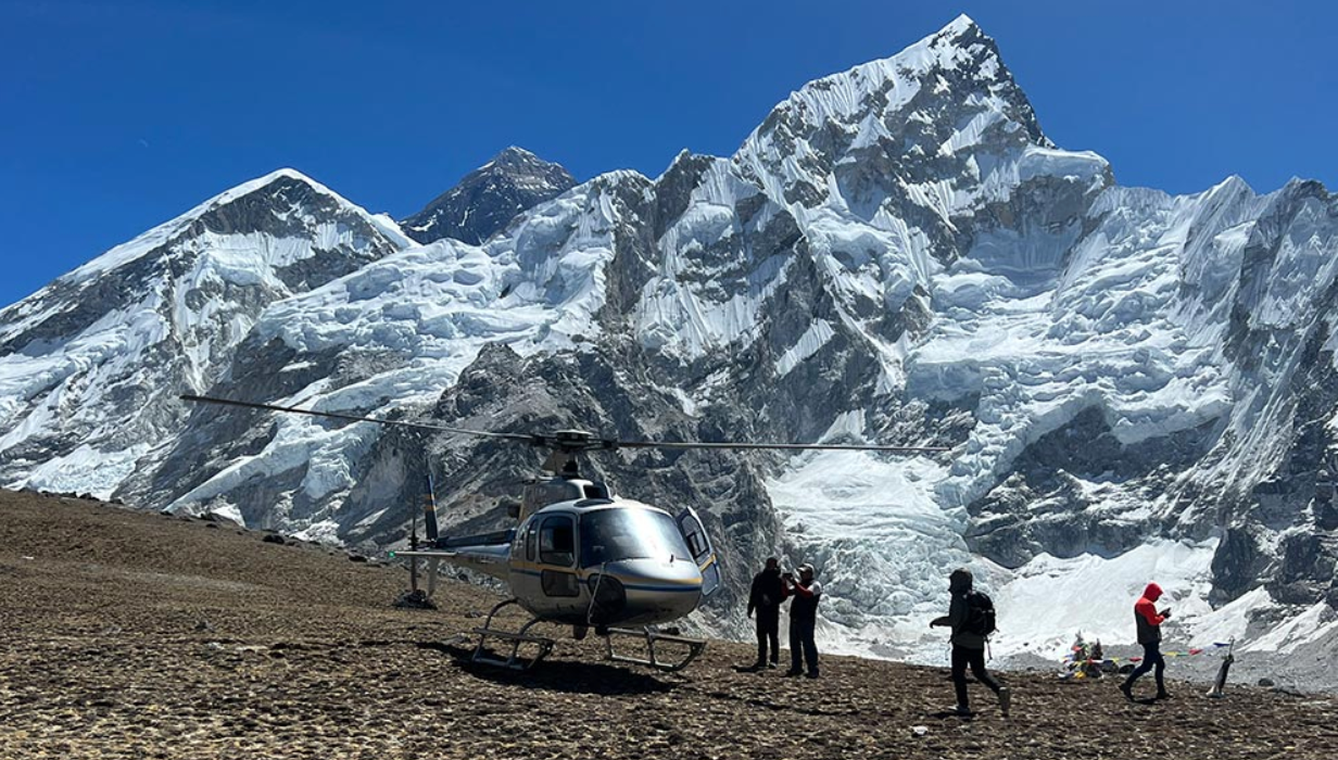 Guided Everest Treks