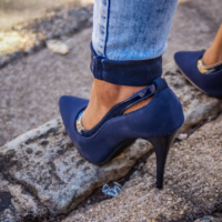 Women's Wide-Fit Shoes