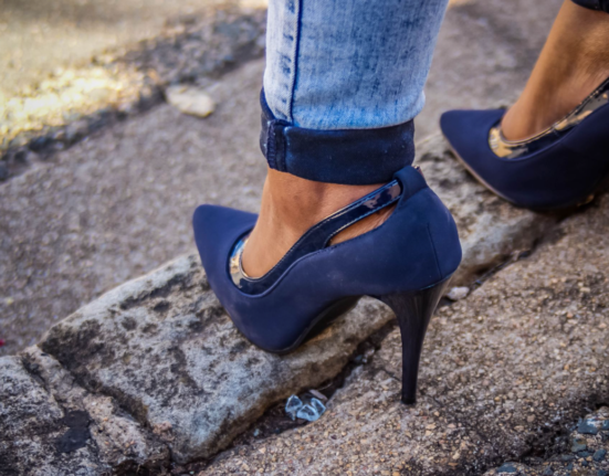 Women's Wide-Fit Shoes