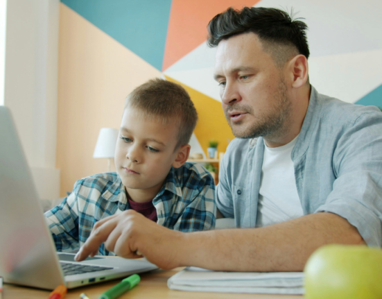 Preschooler Fall in Love with Chinese