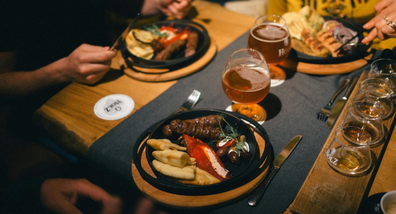 Atmosphere and Flavour Come Together Perfectly