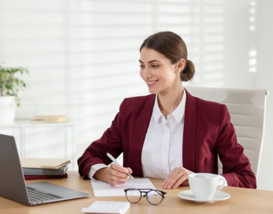 what career cluster is an accountant in