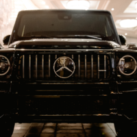 Luxury car comfort features