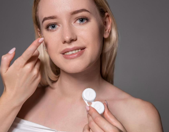 Contact Lenses