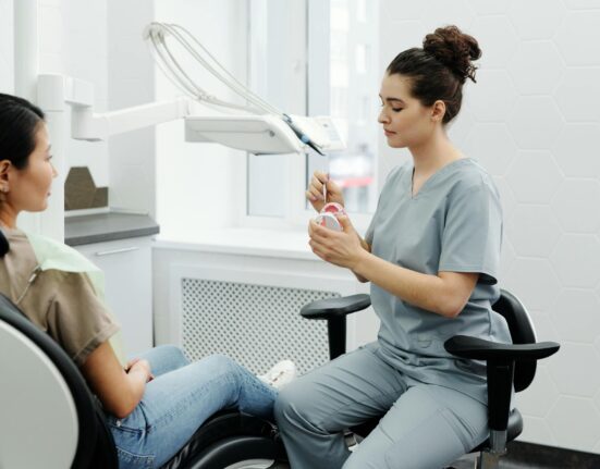 Dentist Clinics with Modern Technology and Care