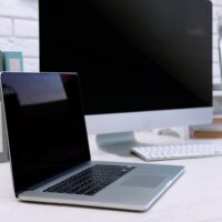 MacBook Air dock