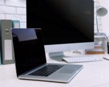 MacBook Air dock