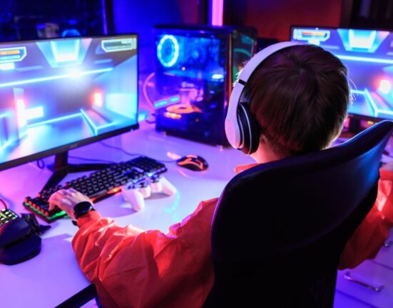 small form factor keyboard for gaming