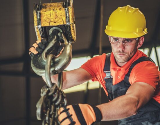 wind turbine crane lifting operations US