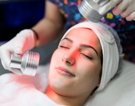 red light therapy for skin